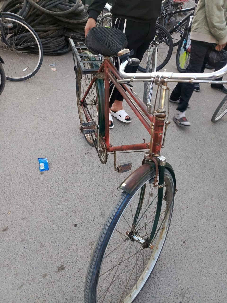 بايسكل هيرو الصنع هندي الحجم 28
للبيع السعر 50 وبي مجال العنوان بغداد مدينه الصدر للاستفسار اتصل على الرقم ***********
