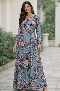 فستان نسائي