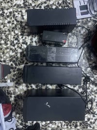 مجموعة يو بي اس للبيع يحتاجن بطاريات العدد 4  الواحد ب15 الف  يو بي اس...