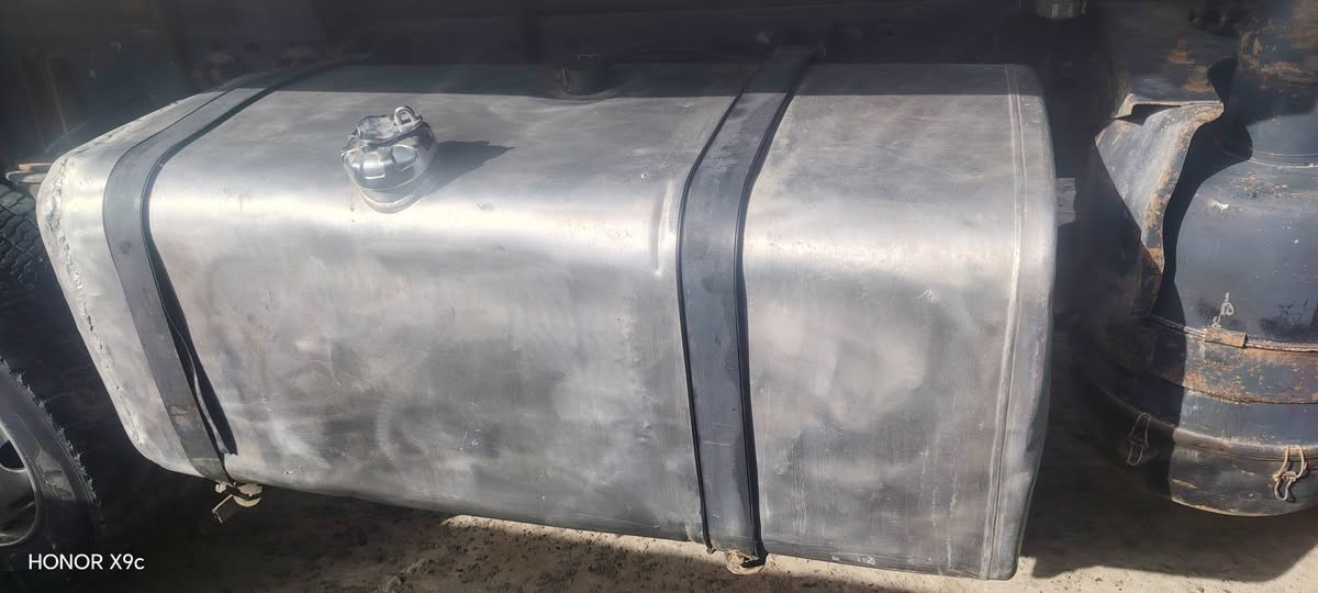 السلام وعليكم تانكي فافون للبيع
***********
***********
