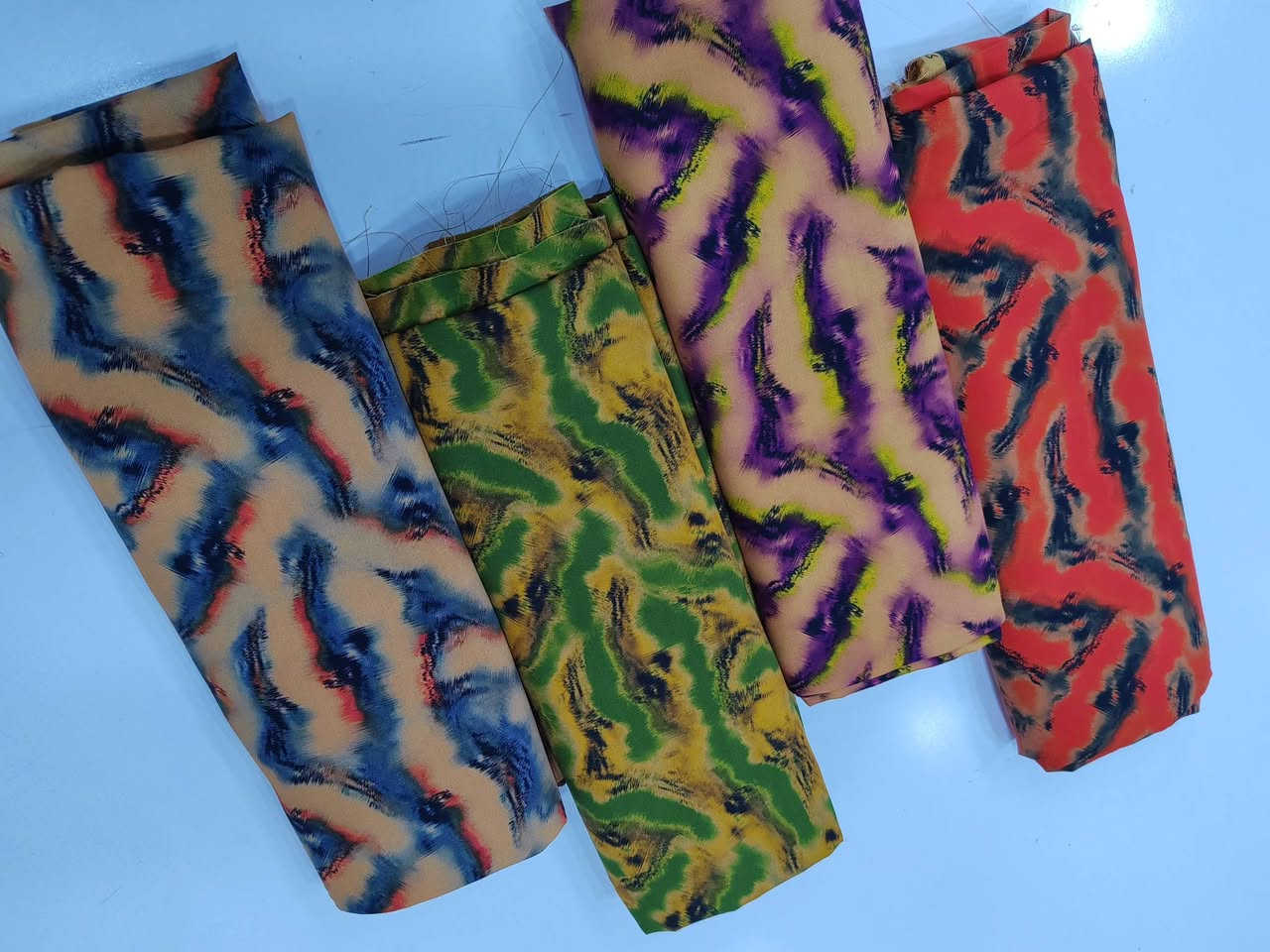 🌷 جمله...👗.  مفرد👗.  بالقطع🌷
         
💥  كشمير  بريطاني اصلي  درجه اولى 💥. 
                 سعر المتر 3500
          
                سعر القطعه 9 الف 
       🚛    خدمت توصيل 5 جميع المحافضات 🚖
👗 العنوان كركوك/ القادسية شارع ابو وليد للطلب 
 للاستفسار مراسلة الصفحة او الاتصال بالرقم
 ***********.واتساب  يوجد🚖🚕  خدمت 🚁توصيل للطلبات كركوك وجميع المحافضات🚁🚁🚁🚁 تابعونا ليصلكم كل جديد من اقمشة عماد للسيدات
