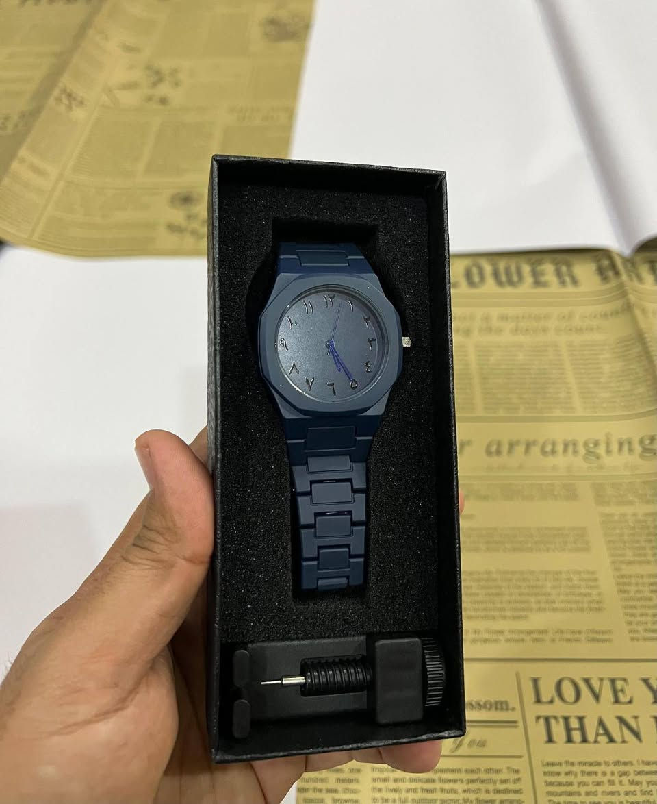 الساعه العربيه
مع جهاز تصغير السير
تصميم عصري وانيق
السعر 10 الف
متوفر توصيل كافه محافظات العراق  🇮🇶


**إذا كنت صاحب هذا الإعلان وتريد حذفه لأي سبب، رجاءا أرسل رسالة إلى الدعم الفني**