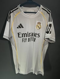 نسخة لاعب تايلندي • برشلونة • ريال مدريد