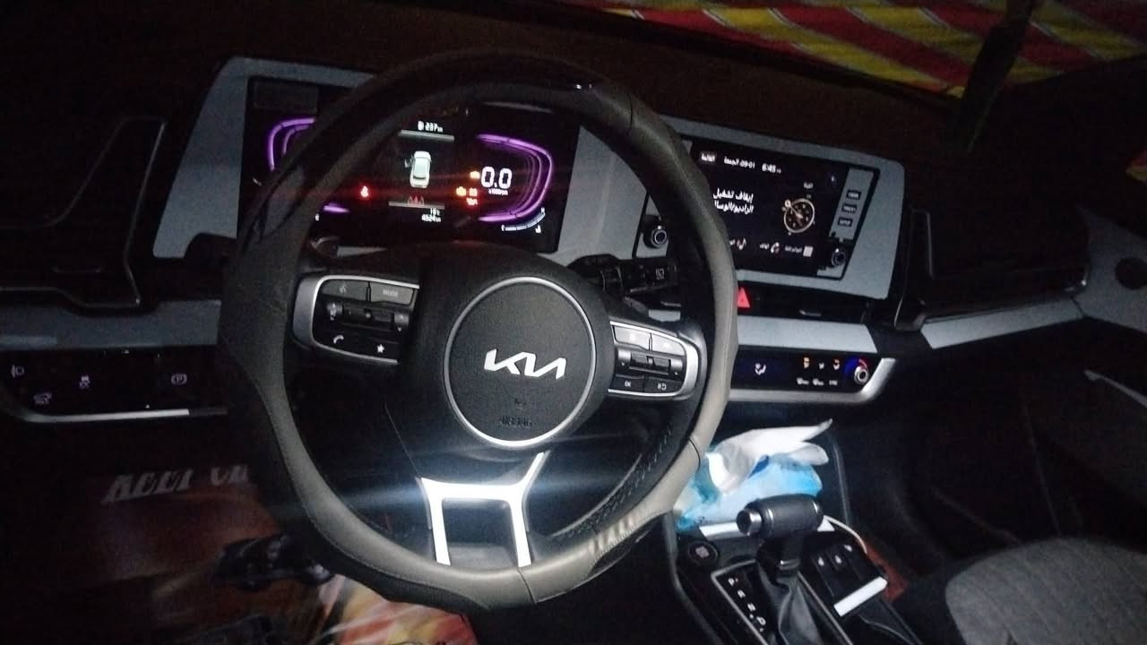 السلام عليكم كيا سبورتج موديل ٢٤ فول ماشيه ٦٠٠٠ فقط خليجي كفاله عامه للاستفسار الاتصال على الرقم *********** موجود واتس اب غير موجود على الفيس بوك
