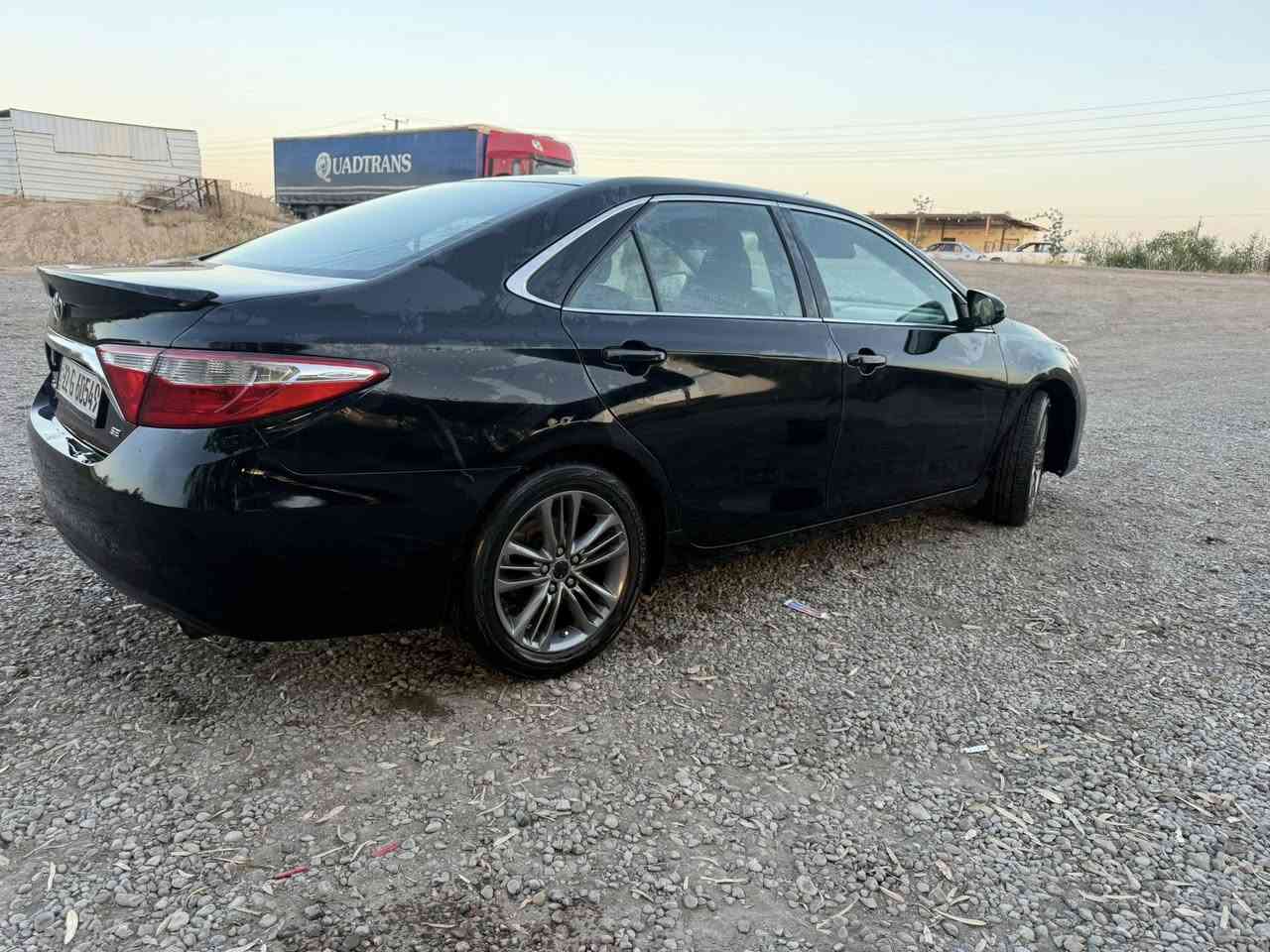 كامري ١٥ 
وارد أمريكي فقط رش أربع قطع بدون دواخل بدون ايرباك 
منظومة تبريد جديدة 
بسمنا شرط التحويل والغرامة 
مكان ديالى / المقدادية 
‏***********
