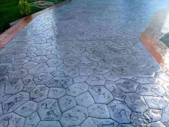 (***********)
أرضية ستامب كونكريت بديل المرمر والسيراميك مقاوم للاوزان يتحمل الضغط 
💎 نقوم بتنفيذ اعمال 
1.=. صب وسقل جميل مواقف السيارات والواجهات الأرضية 
2.=.ستامب كونكريت  المطبع العادي والملون  
المنازل , الفلل , الحدائق , المداخل ....
وذلك من خلال نموذج من اختياركم او تصميمكم مع تحديد الالوان .
✅ يتم التنفيذ خلال المدة المتفق عليها بشكلٍ مسبق.
✅ توجد الكثير من صور الكاتالوغات يمكنك طلبها من خلال الواتساب***********
✅ يمكنك تقديم نموذج معين ونقوم بتنفيذه.
تنفيذ أعمال ستامب كونكريت مقاولات  الستامب  

بمواصفات عمل درجة اولى 
 
1_وضع الغالب بما يتناسب مع السلوب المطلوب
2_فرش النايلون والبي أرسي ٤ملم
3_صب الكونكريت بسمك 10سنتيم(قابل للزيادة)
4_وضع الهاردنر باللون المطلوب من الزبون والنقشة المطلوبة
5_قص جوينات لحماية الكونكريت من التفطير
6_صبغ السلر للعزل واعطا الستامب اللون النهائي والجمالية

ملاحظة(اسعار خاصة لدوائر الدولة والمكاتب الهندسية والمجمعات السكنية)

للتواصل :*********** / واتساب او تصال 📞
