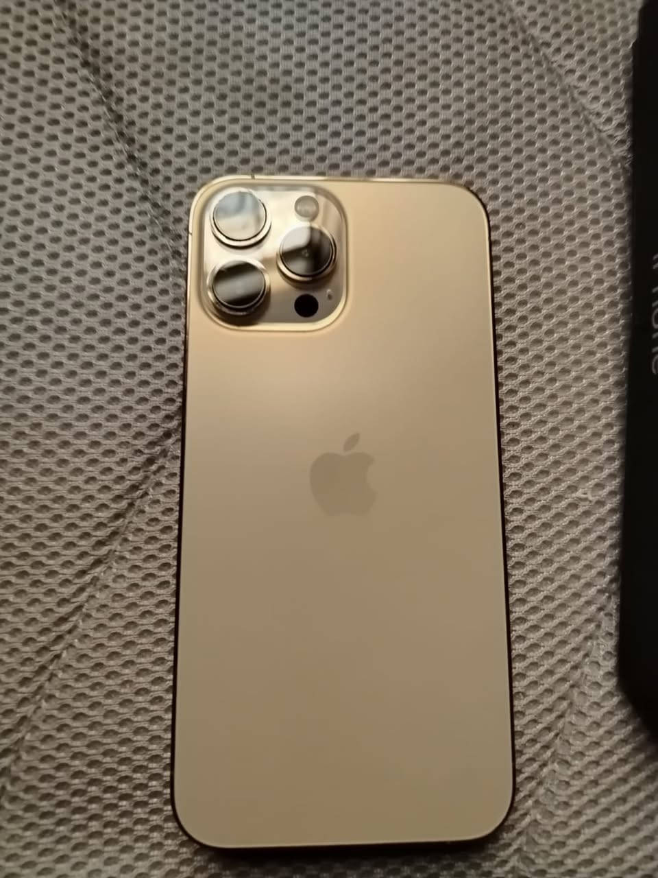 سلام عليكم جهاز ايفون 13ابرو ماكس نضافه 100+مكفول كفاله من ضهر الا شاشه وستفسار علا رقم 👍***********
