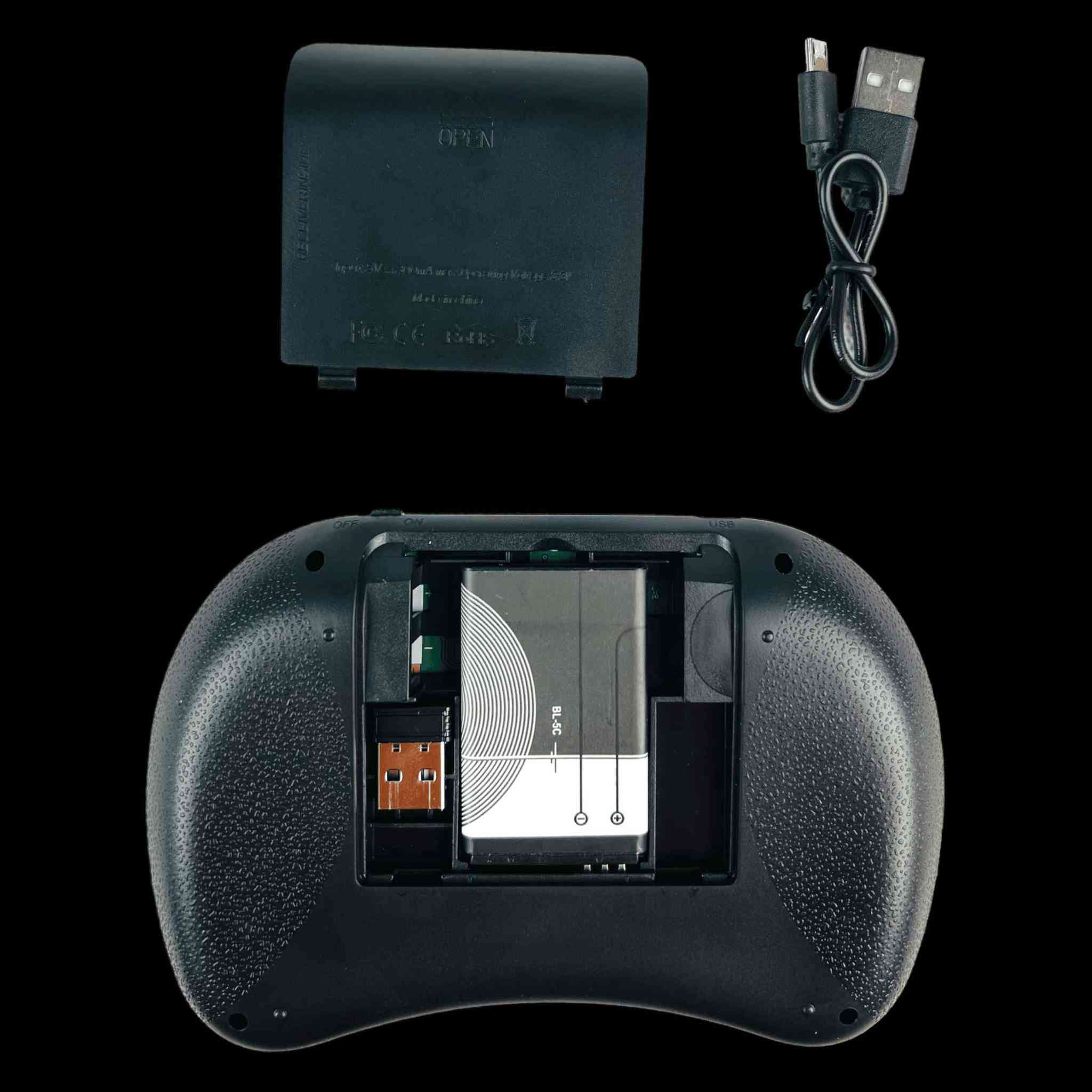 كيبورد + ماوس للتحكم عن بعد

الاستخدامات:

يستخدم للتحكم بالتلفاز الذكي, الحاسبة او اي جهاز إلكتروني يدعم ويحتوي على منفذ USB

الميزات:

تصميم أنيق ومميز

صغير الحجم وقليل الوزن يمكن حفظه واستخدامه بكل سهولة

يحتوي على جميع أزرار الكيبورد كاملة

يحتوي على ماوس لمس

بطارية ليثيوم بحجم 1020 ملي أمبير

كيبل مايكرو للشحن

أبعاد الغلاف: 3  10  15 سم

أبعاد المنتج: 10x15

المنشأ: الصين

الملاحظات:

الكيبورد لا يحتوي على حروف عربية

اللون الابيض والاسود للمنتج هو لون الازرار وليس المنتج كربلاء, العراق


**إذا كنت صاحب هذا الإعلان وتريد حذفه لأي سبب، رجاءا أرسل رسالة إلى الدعم الفني**