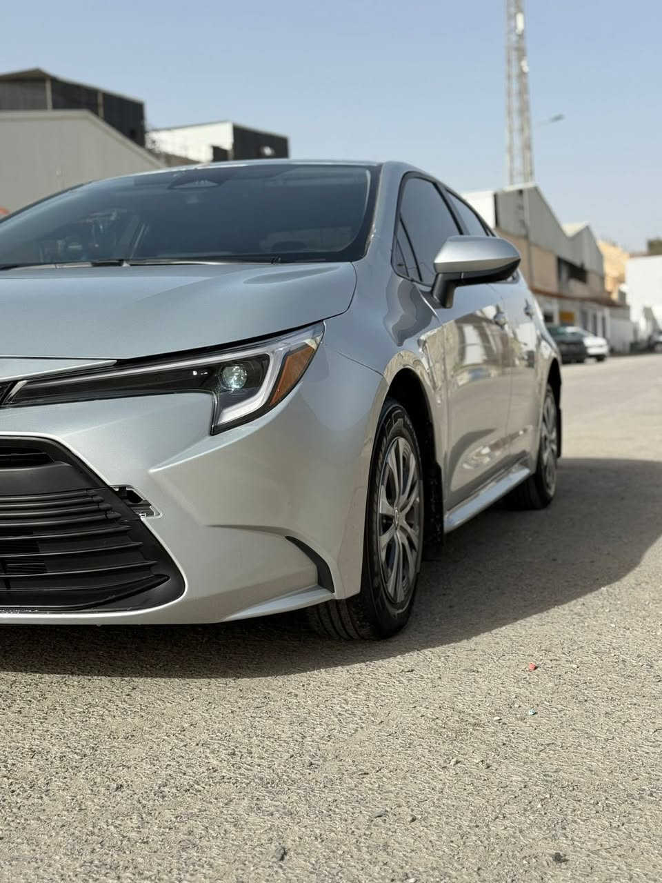 سلام عليكم
كورلا هايبرد 2025 
وااارد امريكي
سياره بالحره حاليا 
صبغ دعاميه وبنيد بدون دواخل 
السعر بالحره 140 
سعر واصل بغداد 165
للاستفسار 
***********
اوزياره موقع شركه الناجح بغداد حي الجامعه
