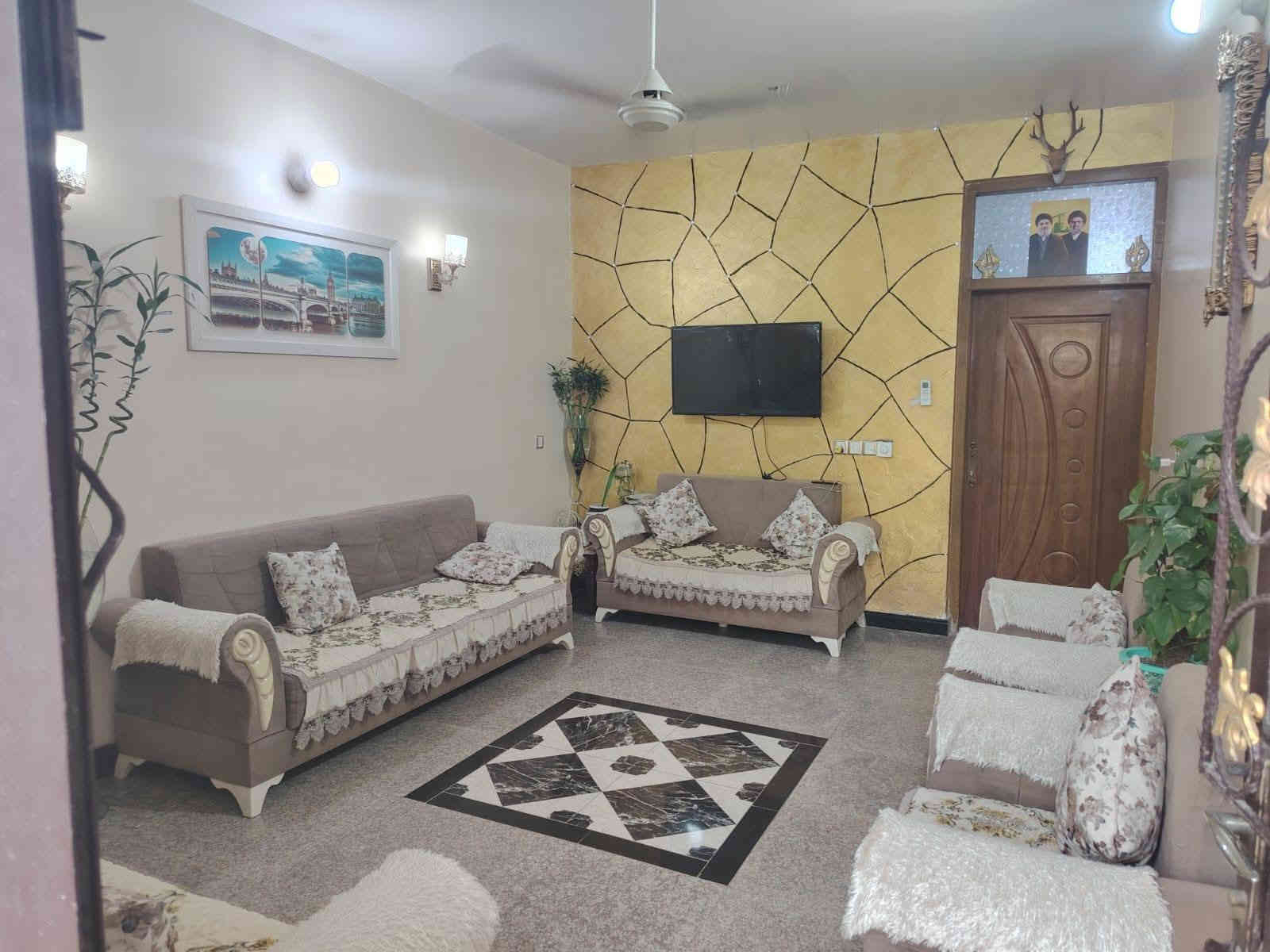 على بركة الله.. 
بيت للبيع بسعر مناسب طابو صرف 
سعر مناسب جدا طابو صرف. 
🏛️🏛️🏛️🏛️🏛️🏛️🏛️🏛️🏛️🏛️
بيت للبيع بسعر مناسب طابو  صرف حي الجهاد ديوان الضباط خلف أربع شوارع مباشرتا 100م 
يحتوي على..
🪶2 نوم 
🪶 صاله 
🪶 مطبخ 
🪶خدمات
نشر عدد الإعلان 192/90 دار
📞*********** وتساب 
📞*********** وتساب 
🎆الله يرزق الجميع..
🏛️🏛️🏛️🏛️🏛️🏛️🏛️🏛️🏛️🏛️
