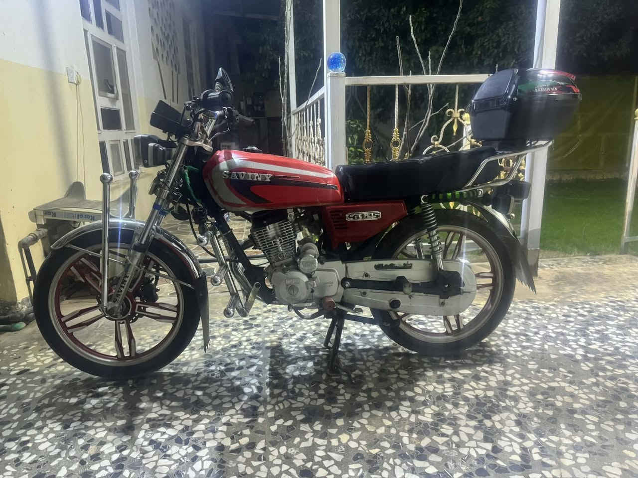 يراني البيع موديل 20 سعر 500 وبي مجال مكاني جزيرت الخالديه ***********
