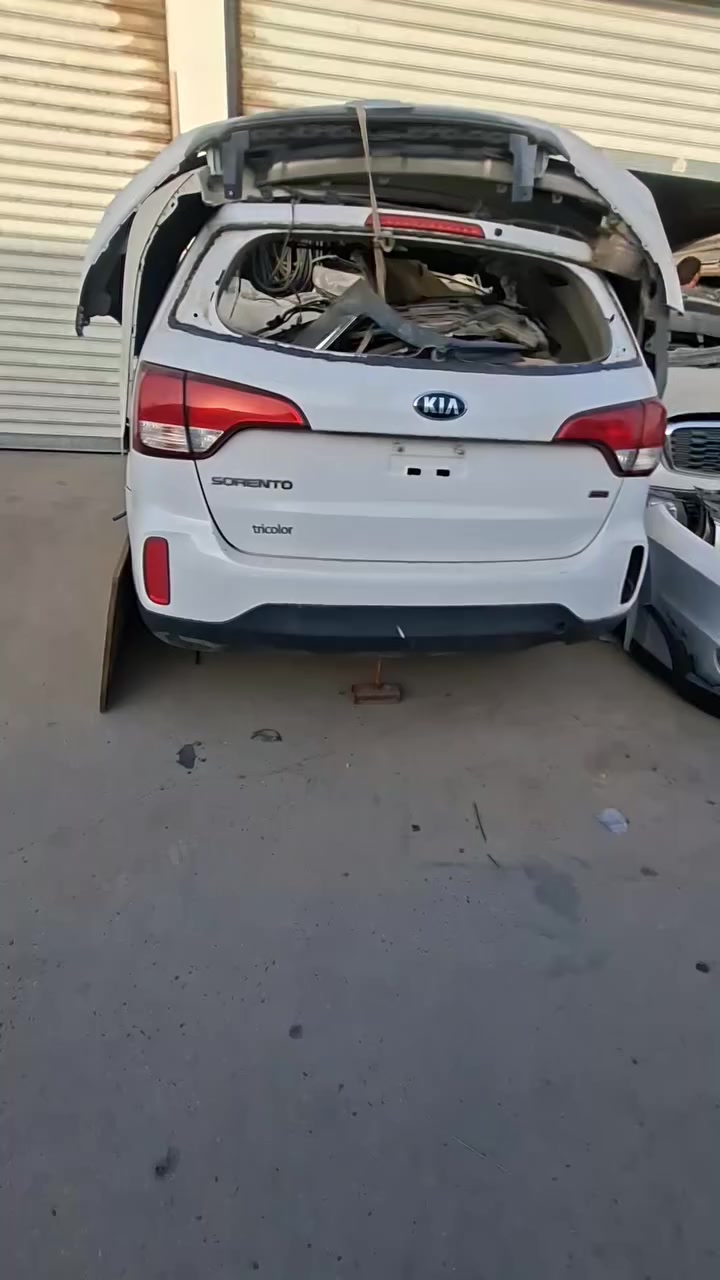 يتوفر لدينا ادوات سورنتو سنتافيا سبورتج توسان جديد ومستخدم للاستفسار الاتصال على الارقام التاليه *********** /***********
يوجد توصيل لجميع المحافظات
