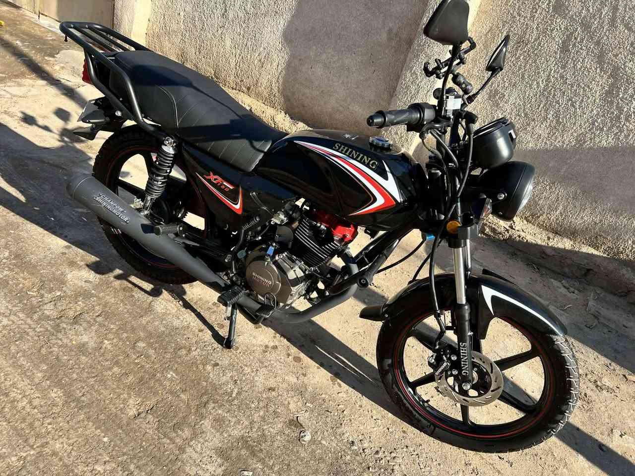 سلام عليكم للبيع درجه شنينك موديل 25  دراجه جديده اوراق كامله المكان حله ابو غرق  الشراي يتصل ***********🌹🌹🌹
