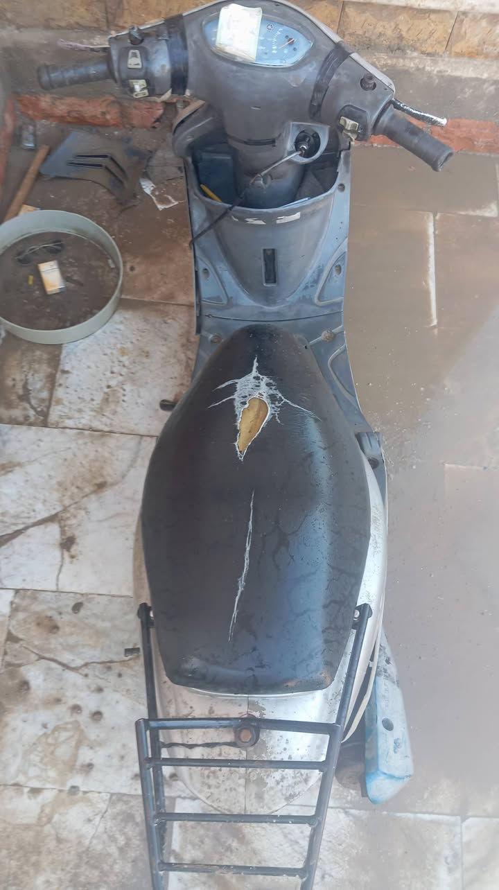 بسبب الوعود الكاذبة دراجه للبيع تشتغل محرك شغال على البلاد السعر 450 وبي مجال للطيبين


**إذا كنت صاحب هذا الإعلان وتريد حذفه لأي سبب، رجاءا أرسل رسالة إلى الدعم الفني**