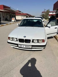 بي إم دبليو ٥٢٥ • ٦ سلندر • غرفه نضيفه