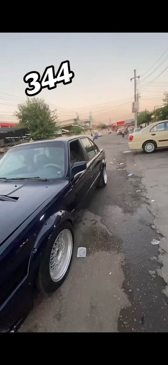 سلام علیکم 
زەعرا بۆ فرۆشتن 
344 - مەکینە و ئەکسل و گێڕ بە شەرت 
+ ئەوەلیات 
سعر = ٣٦ گەڵا
گۆرینەوەش ئەکەم 
***********
