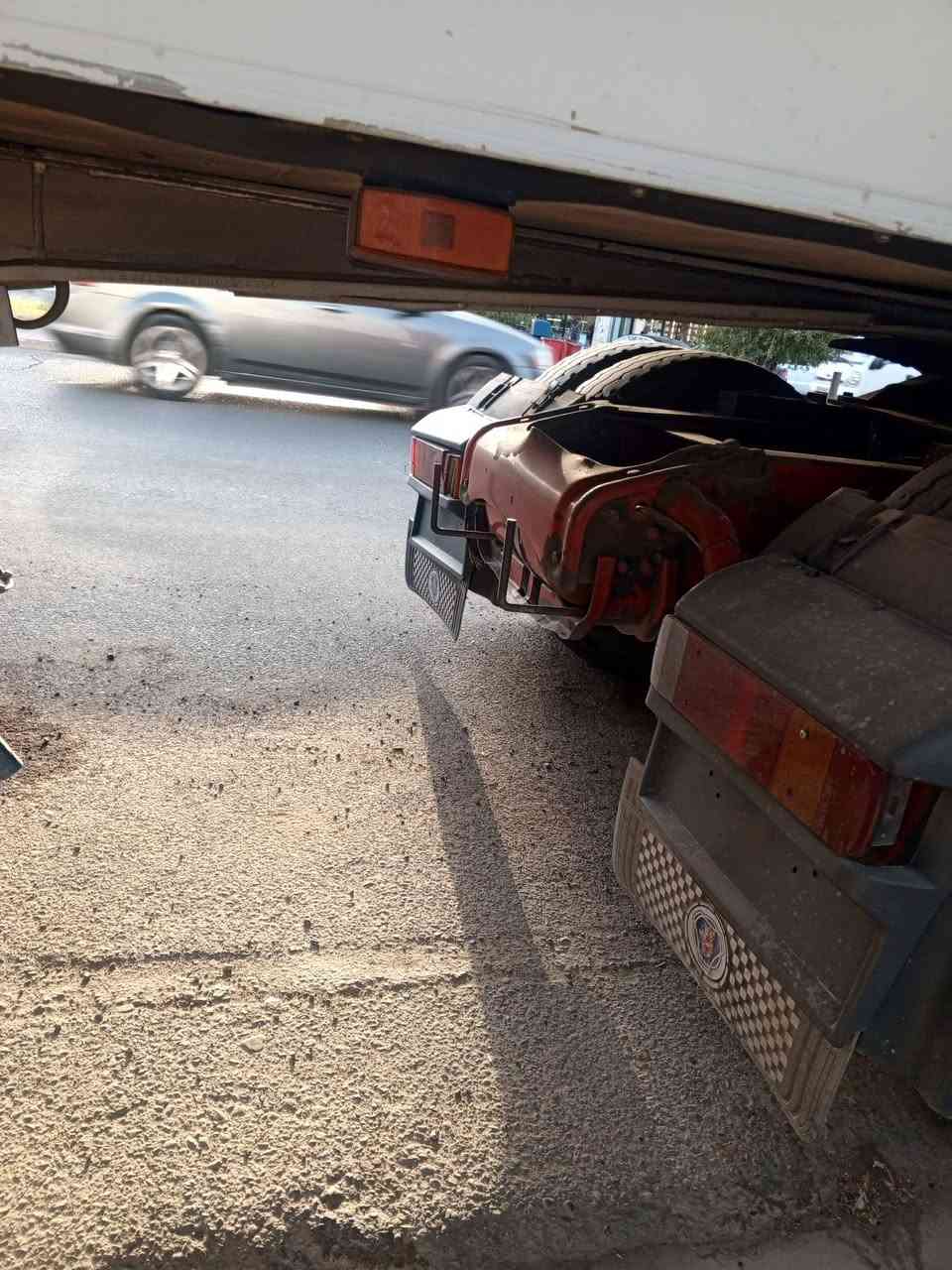 براداسكانيا 2001سنويه صاقطه تحويل مباشرالسعر210وبي مجال جهاز اس بي توشرط التنزيل غاز 134محرك كير اكسل سياره شغاله رقم بغداد خير من الله الاستفسار على الرقم ***********بي وات ساب متواجد على الماسنجر براد اشمتز2006
