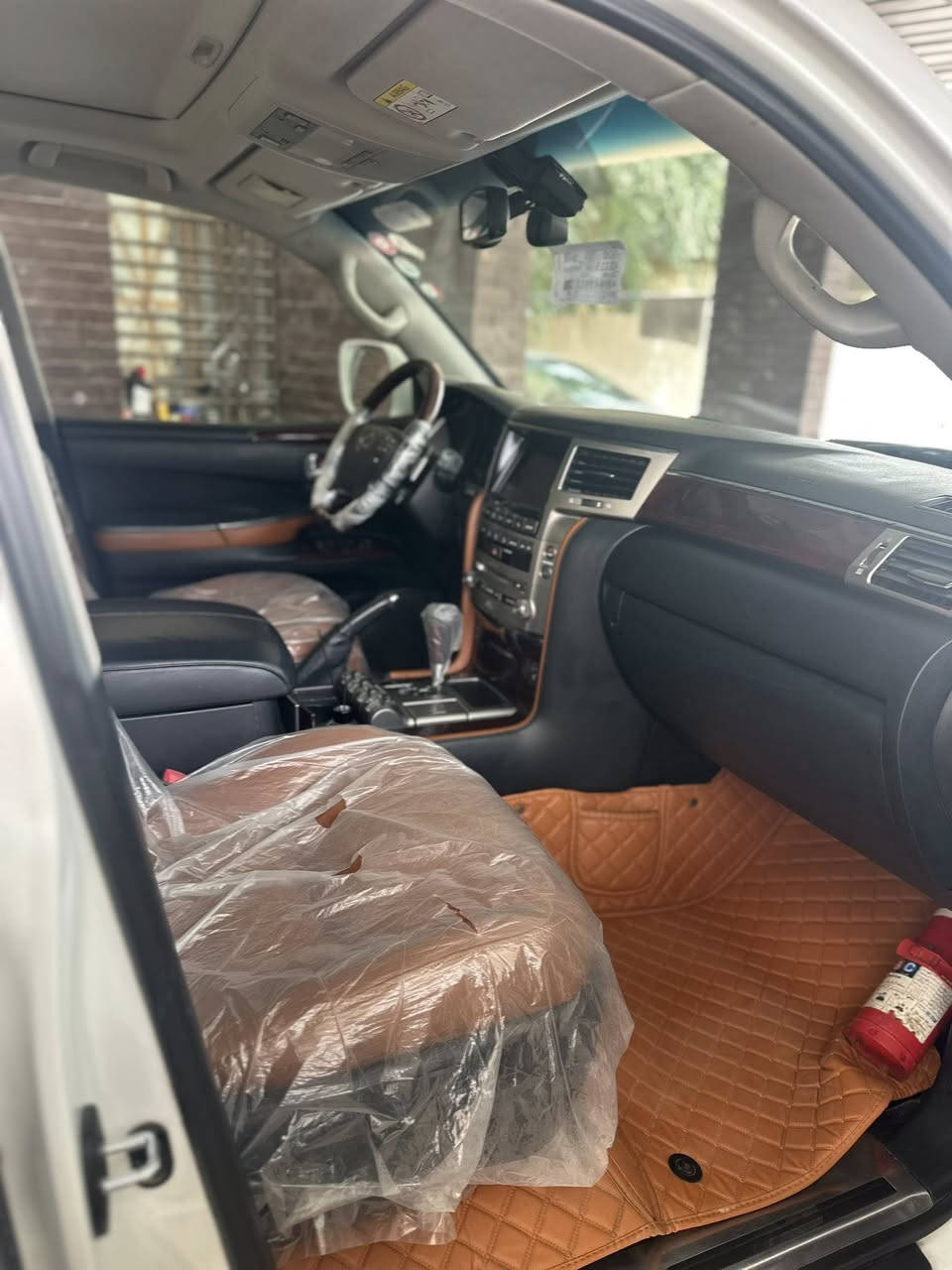 للبيع سياره لكزز موديل ٢٠١٥ بيه فقط جاملغ مصبوغ اثر شخط الفئه سبورت فول مواصفات السيارة ماشيه ١٠٠ الف فط السعر ٤٦٠ ورقه وبيه مجال


**إذا كنت صاحب هذا الإعلان وتريد حذفه لأي سبب، رجاءا أرسل رسالة إلى الدعم الفني**