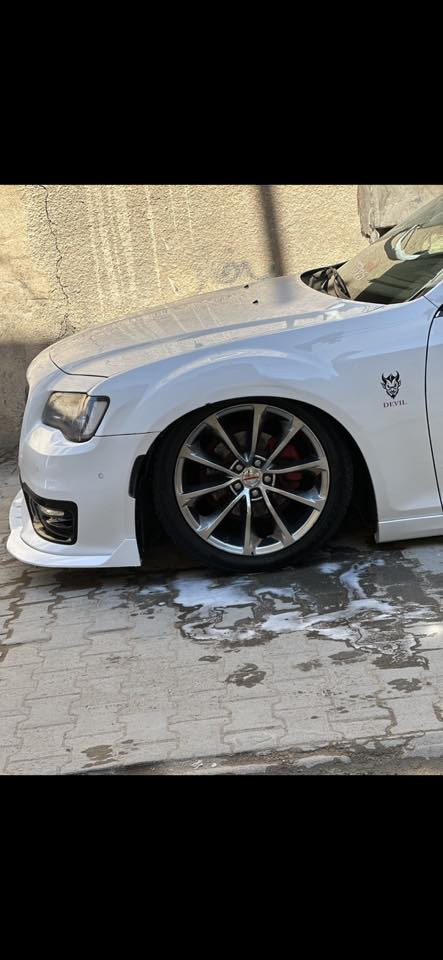 السلام عليكم اوباما كلايزر c300 المديل ٢٠١٦ فول مواصفات 1.1منضومه جكات s2 برده خلفيه رادار امامي حساسات امامي خلفي دركه SRT شوته رياضي 📞***********   🏎️3.6
