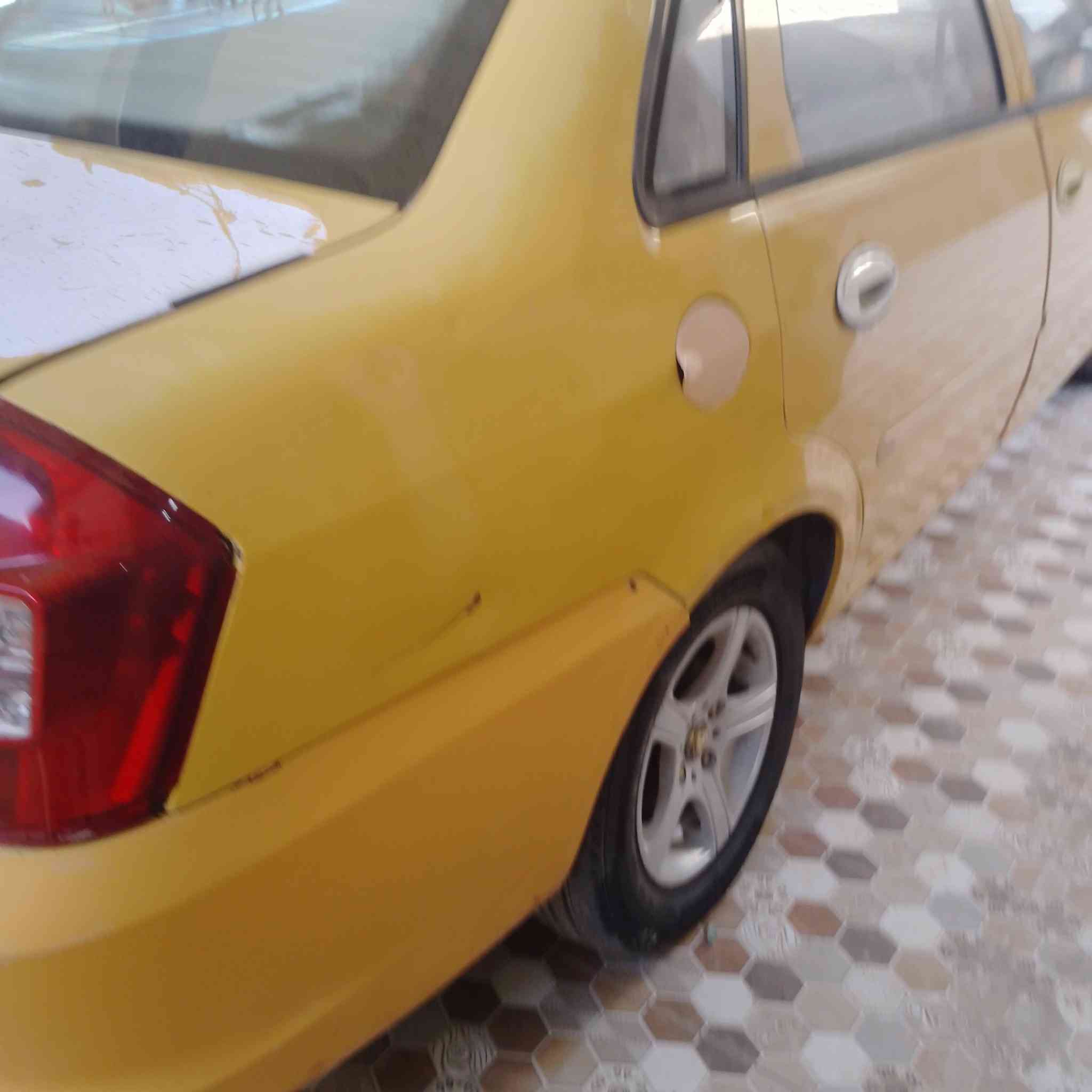 السلام عليكم للبيع موديل 11مكينه كير صدر تخم تاير جاهزه السياره العنوان بغداد نهروان  هاتف ***********////***********السعر 27
