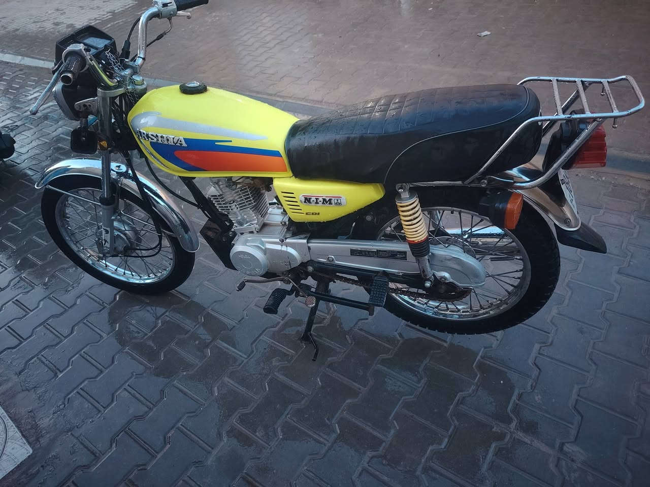 للبيع دراجه اربعه كير موديل 2021 اوراق اصولي محرك مامفتوح مكاني كوت زوريجات *********** الشراي يتصل السعر 725 وببهه مجال للشراي..
