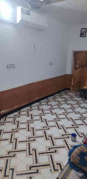 بيت زراعي للبيع المساحة  180متر خلف مدرسه
اليعربيه بي 3غرف وصاله وستقبال ومطبخ  وصحيات 

قريب ع شارع 30 /***********
