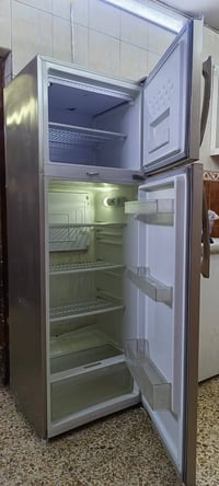 للبيع التفاصيل خاص أو اتصل 07714394283