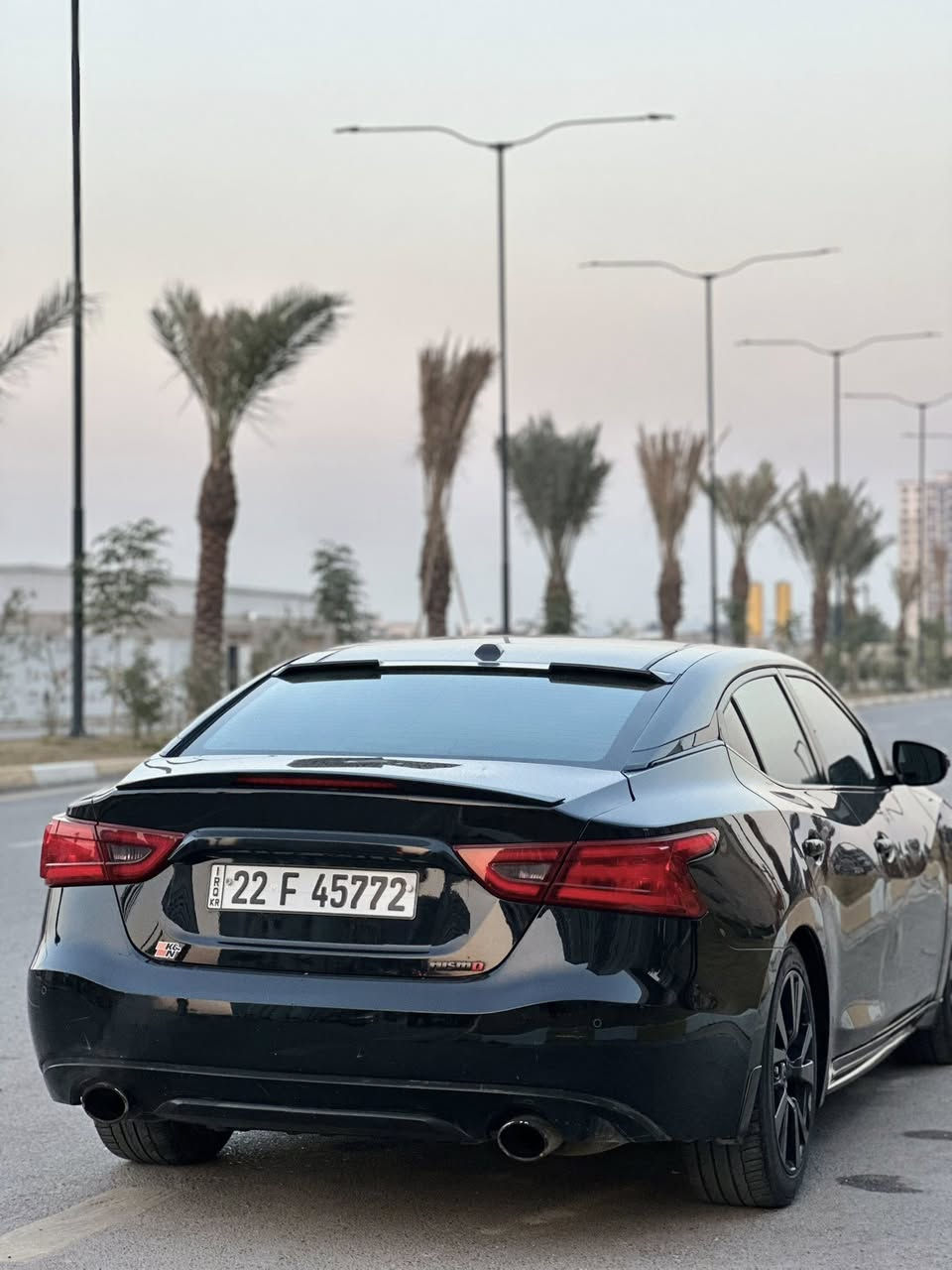 السلام عليكم
مكسيما 2016
فول موصفات  SL
حادثها بنيد فقط بدون دواخل 
بارد بباب عكس السائق 
مواصفاته
✅بصمة 
✅بنوراما
✅كروز سرعة
✅رادار امامية ورادار جانبي
✅تدفه كراسي وستيرن  
✅كراسي كهرباء جلد
✅سستم صوت بوس
✅حساسات امامي خلفي
السيارة كفالة كير ومكينة 
ادامة منظومة بانزين 
صدر جديد
السيارة ما بيه كل نقص وين متريد اطلع تراي
ماشية 163 كيلو
رقم اربيل باسمي
مكان السيارة بغداد - الكرخ حي الحسين
السعر 140 وبيه مجال للطيبين
***********
