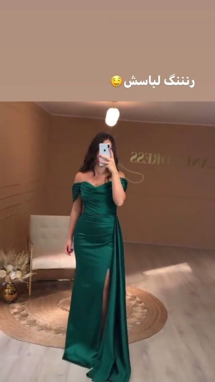 عندي هذا الفستان للبيع يلبس قياس من38 لل42


**إذا كنت صاحب هذا الإعلان وتريد حذفه لأي سبب، رجاءا أرسل رسالة إلى الدعم الفني**