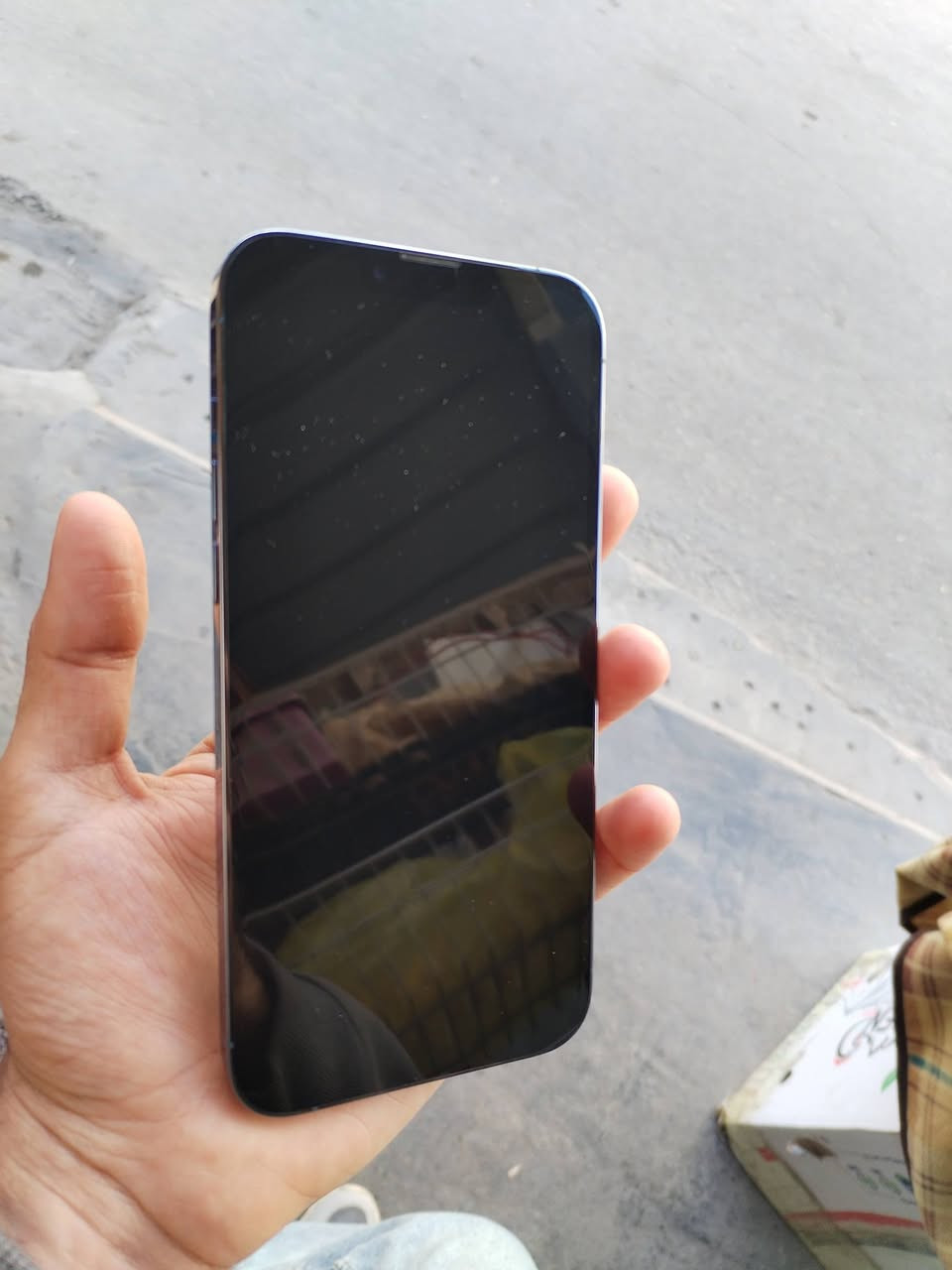 السلام عليكم  ايفون ١٣ برو ماكس ذاكره 512  بطاريه 85 بلاد الجهاز مملعوب بي نموذج m  بدون ملحقات
 السعر ٧٥٠ 
مكاني بغداد الطوبجي
***********
