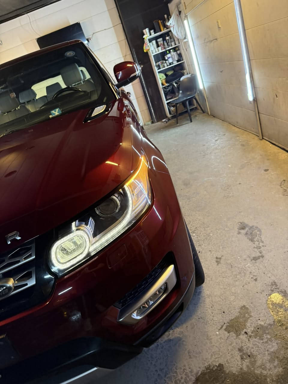 رانج روڤر 2015
Hse 
60 الف كيلو فقط ماشيه
وكالة سردار  مكفولة من كلشي داخل بيجي
محرك سته سلندر سوبر جارج
مواصفات الرانج المعروفه من كشنات ميموري لأنظمة قيادة
و الى اخره بدون اي خلل او مسج بلدشبول صيانتها كاملة  والسيارة استخدامها قليل جدا  السعر 
35 الف دولار وبيها مجال بسيط


**إذا كنت صاحب هذا الإعلان وتريد حذفه لأي سبب، رجاءا أرسل رسالة إلى الدعم الفني**