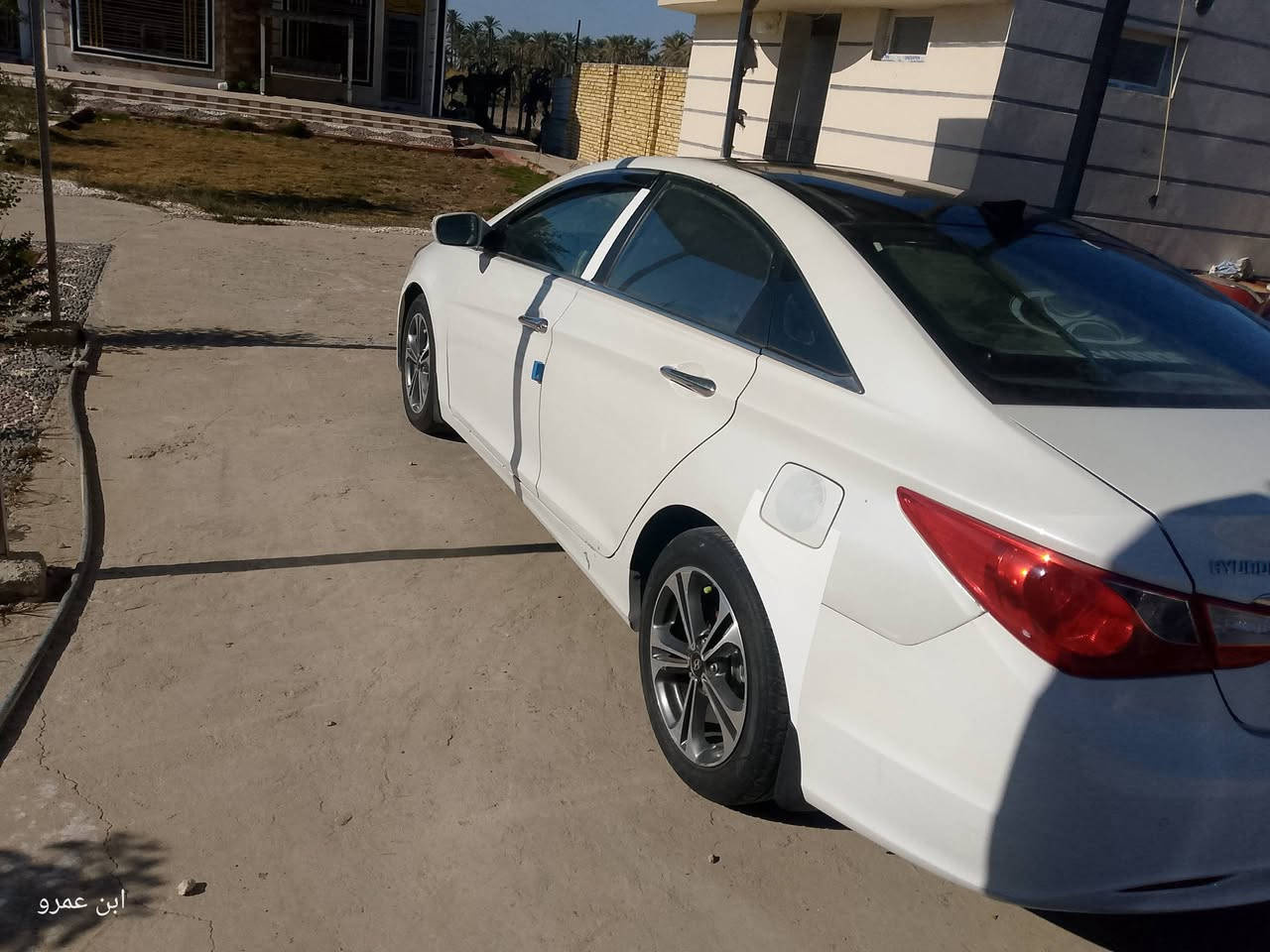 سوناتا موديل 2011 خليجي رقم بغداد دولي بسمي سنويه لل 2027 لون ابيض صدفي السياره بنراما اشاير بالمري تحكم استيرن جهتين شاشه سايد برك رجل محرك 2400. ماشيه 116 الف حقيقي ادك جرص ب120 السياره بيه قطعتين البنيد صبغ والباب خلف السايق مبدل ابلادي.  مكان السياره تخم تاير جديد مكان السياره الحله للستفسار ***********
