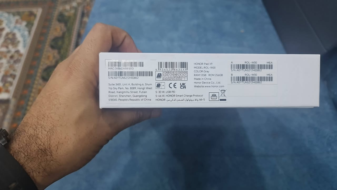 تاب هونر باد v9
رام 12g
معالج ميديا تيك
ذاكره 256g
فريم 144hz
شاشة LED
الجاهز جديد صالرة ٥ اشهر 
السعر ٦٠٠الف وبي مجال بسيط
متواجد وت ساب ***********
