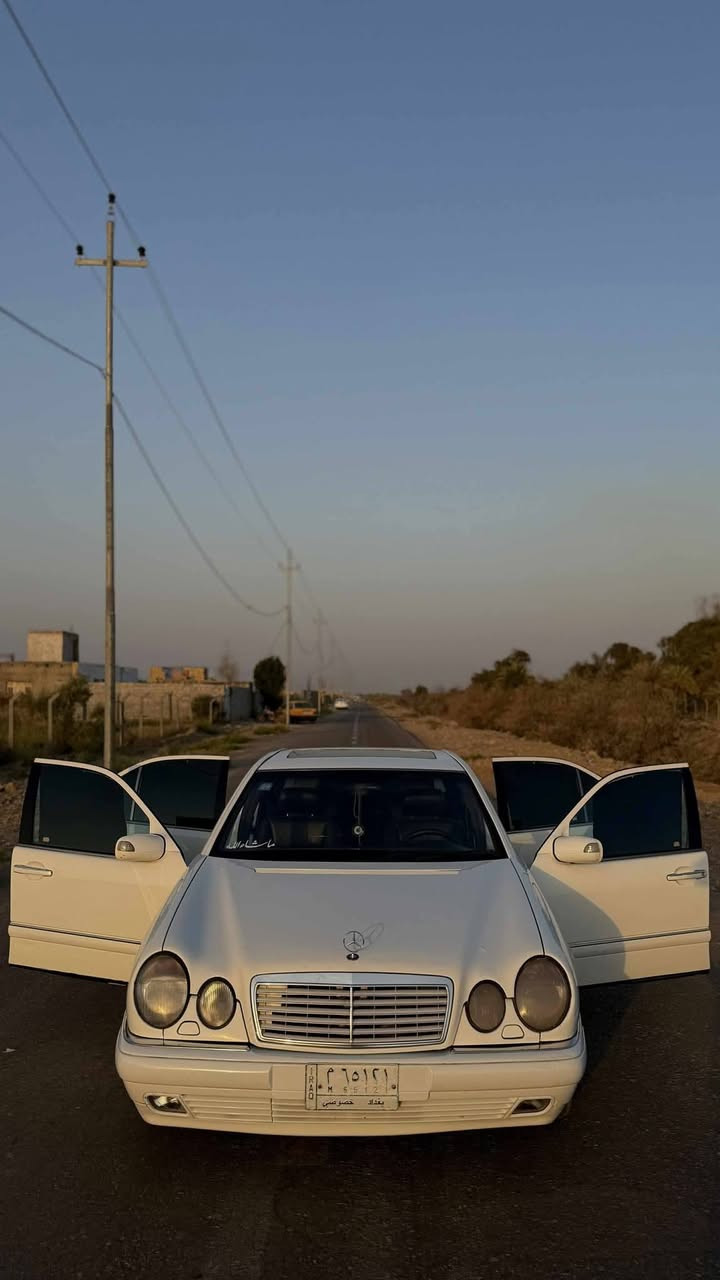 سلام عليكم مارسدس w210 ام عيون موديل 1997 موصفات 2000  افنكارد مكفول مكينه 6 سلندر خراطيم صبغ  شركه ماعده كم ملاحضه تكحيل  فول موصفات مكينه جديدة كير ديفور سيارة مال جناي كشنات جلد خزن ميموري كشنات كلها كهرباء تجاوي قلاب امامي خلفي تبريد تدفئة كشنات برده كهرباء اشاير بلمري فتحة سلايت  مري شفط تبريد تدفئة جاهز وثلججج. سعر عمله عراقيه 15 مليون
سيارة لا اصراف لا تبخير لا تنقيص خير منالله تخم تاير توني شاده راديتر اصلي جديد  لايتات زنون كهربائيات كلها شغاله سيارة عل بلادي عنواني ديوانية فقط الشراي يخابر بيع فقط ***********. سعر بلعمله العراقيه 15 مليون
