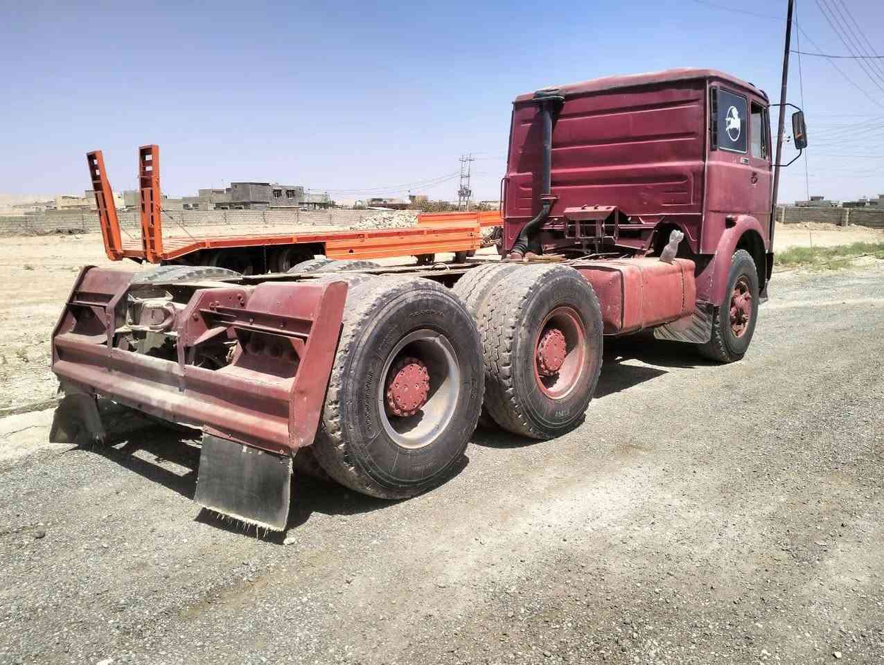 السلام عليكم فيات راس تريله نضيف للبيع سعر ٥٠ ورقه وبيها مجال ***********
