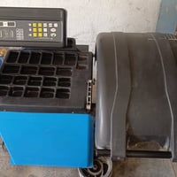 متوفر للبيع بلنص بسعر 600 وبي مجال المكان بغداد للتواصل مع صاحب القطعة...