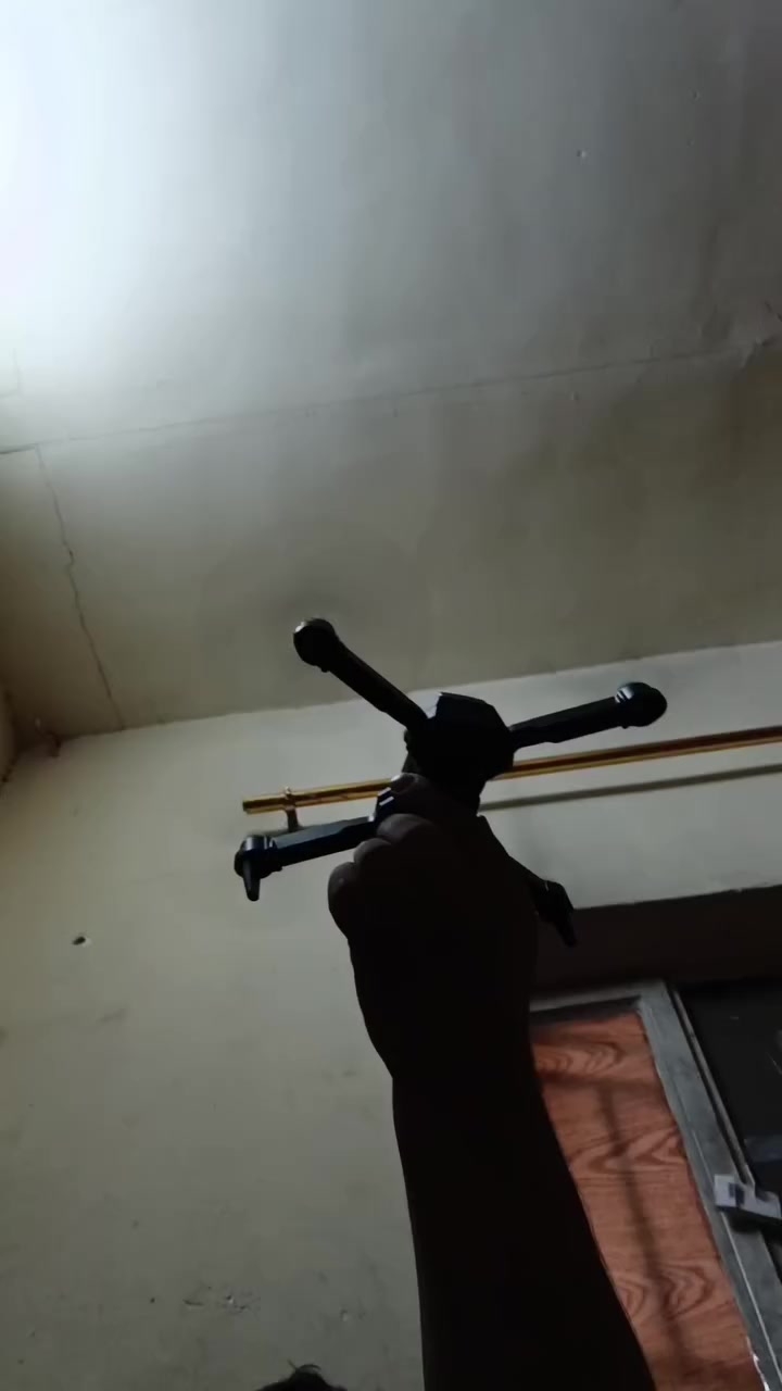 السلام عليكم طياره مال مصورين جديده بالباكيت للاستفسار الاتصال ***********
