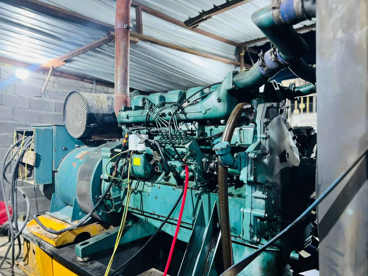 السلام عليكم ورحمة مولد فالفو دي ستندر مكفول راس توليد ٤٠٠ ضمانه شهر العنوان واسط قضاء الحي ***********
