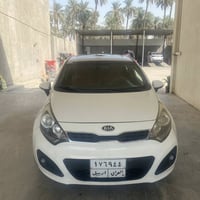 كيا ريو 2014 خليجي كفالة ماعدى بارد بسيط جدا بالدور مال الجاملغ الامام...