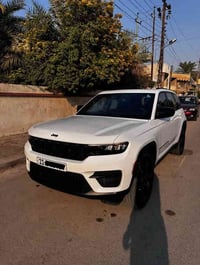 جيب كراند شيروكي 2023 ✅  سعرها ادخل ع رابط https://t.me/carssofiraq/15...