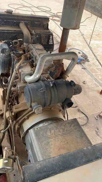 السلام عليكم 
مولد بيركنز للبيع 
3 بستم 45 كيڤي 
اوتماتيك معمر جديد وشغال 
عنوان صلاح الدين /الشرقاط 
الاستفسار 
***********
