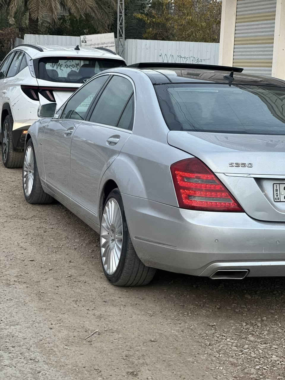 السلام عليكم
S350 للبيع او مراوس ب رام

موديل 2011 اصل

السيارة مابيها نقص و احلى من الصور 

بيها بابين تبديل من الشركة والقديمات موجودة

VIPفول مواصفات 

رقم وسنوية جديد تحويل ثاني يوم

مكانها بغداد

سعرها 217 وبيها مجال

***********
