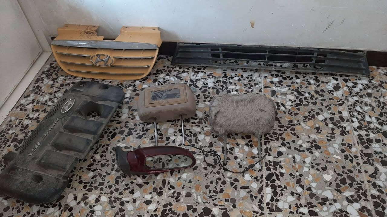 السلام عليكم ورحمة الله وبركاتة للبيع سعر القطعة 25 عل فحص شباك و مرايه و بكلات تفصيخ مكاني بغداد شعله الصدرين ***********
