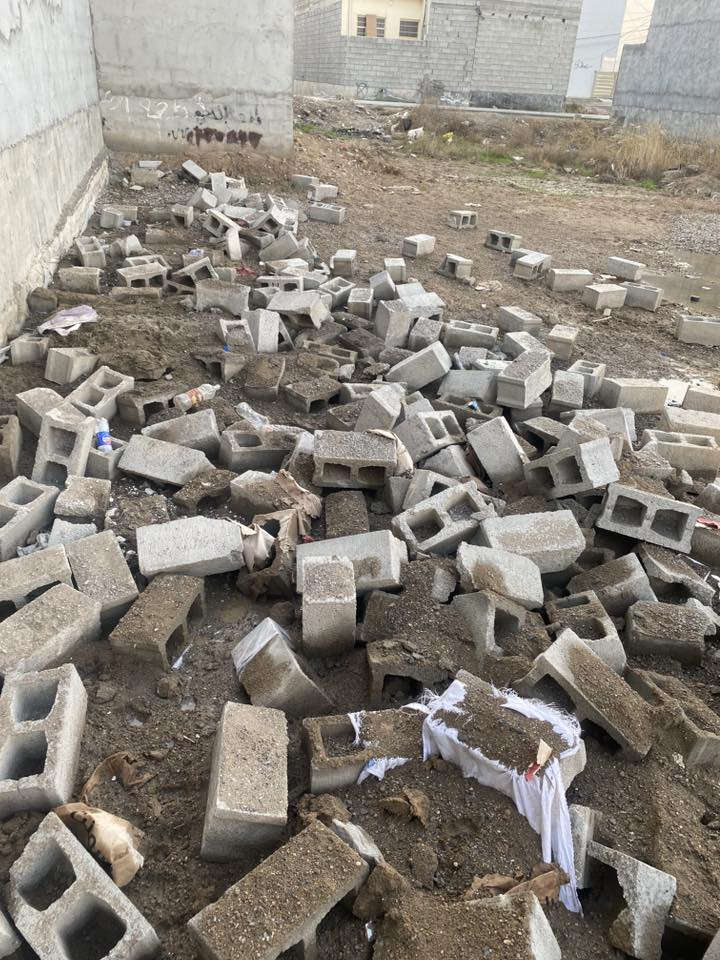 أبيعه شلع كله بلوك نضيف زاد عندي من البناء
***********اتصال او واتساب فقط
