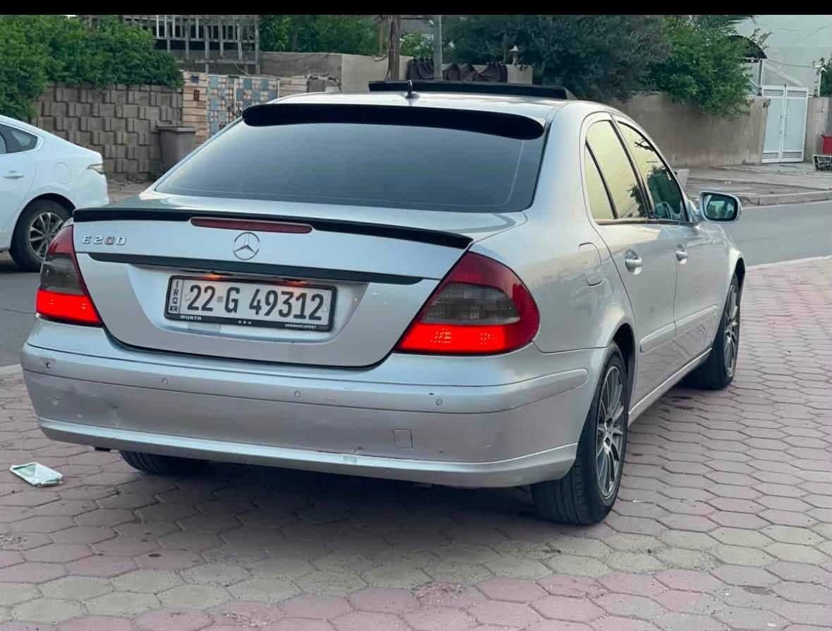 مارسدس للبيع
E200موديل 2008
اربعه سلندر
خليجي السيارة بدون ضرر بيها نص قطعه صبغ بدون دواخل 
السياره جاهزه من كلشي
كير محرك مكفول 
صدر امامي خلفي تبريد ثلج 
رقم اربيل بااسمي تحويل مباشر 
داخل جديد 
فول مواصفات السيارة 
للاستفسار *********** 
عنوان أربيل 
السعر 95وبي مجال
