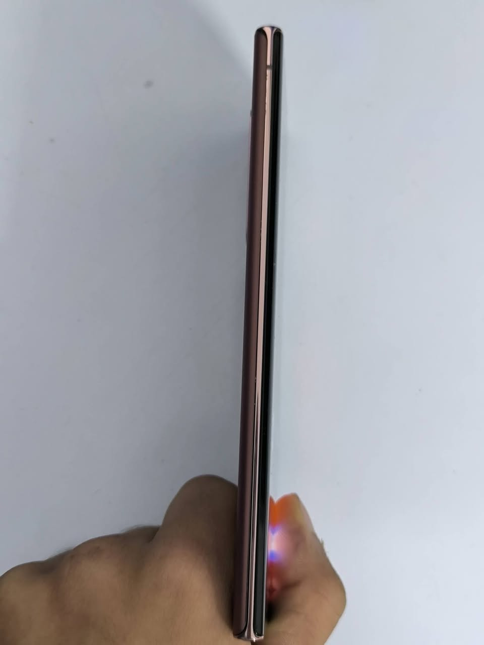 السلام عليكم
Samsung Note 20 Ultra - 256G
( وكالة ما مفتوح )

المعالج: Exynos 990 ثماني النواة تكنولوجيا 7 نانو
التخزين: 256 جيجا مع 8 جيجا رام
الكاميرا: خلفية ثلاثية 108+12+12 م.ب. / امامية 10 م.ب.
الشاشة: 6.9 بوصة بدقة QHD+ ( مع بصمة في الشاشة )

السعر/ 375 الف
عنوان/ بغداد - الكاظمية 
هاتف / ***********
