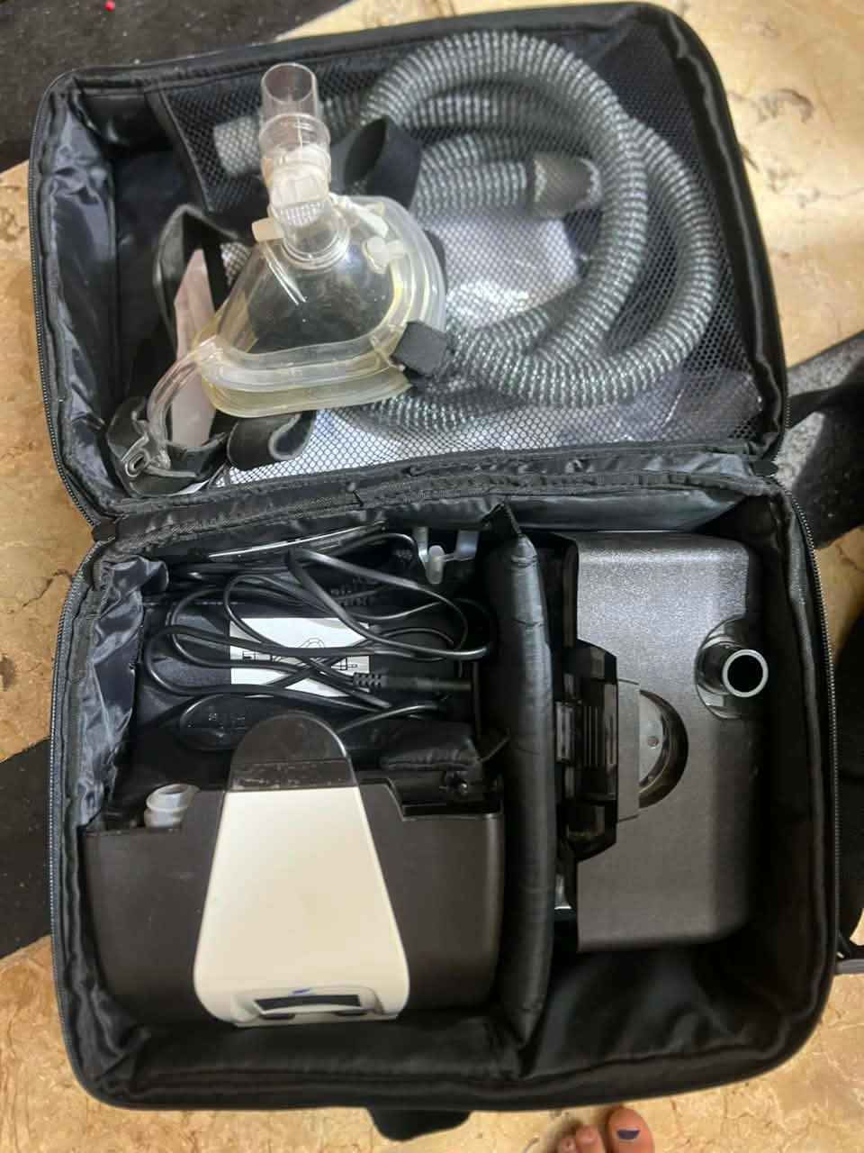 جهاز تنفس  بيباب Bipap 
السعر ٦٥٠ وبي مجال 
This is a SEFAM DreamStar Duo ST, a BiPAP machine used for treating sleep apnea.It is designed to manage respiratory events such as apnea, hypopnea, and snoring.The device is manufactured in France.It operates with a pressure range of 4 to 20 cm H2O موصل, نينوى


**إذا كنت صاحب هذا الإعلان وتريد حذفه لأي سبب، رجاءا أرسل رسالة إلى الدعم الفني**