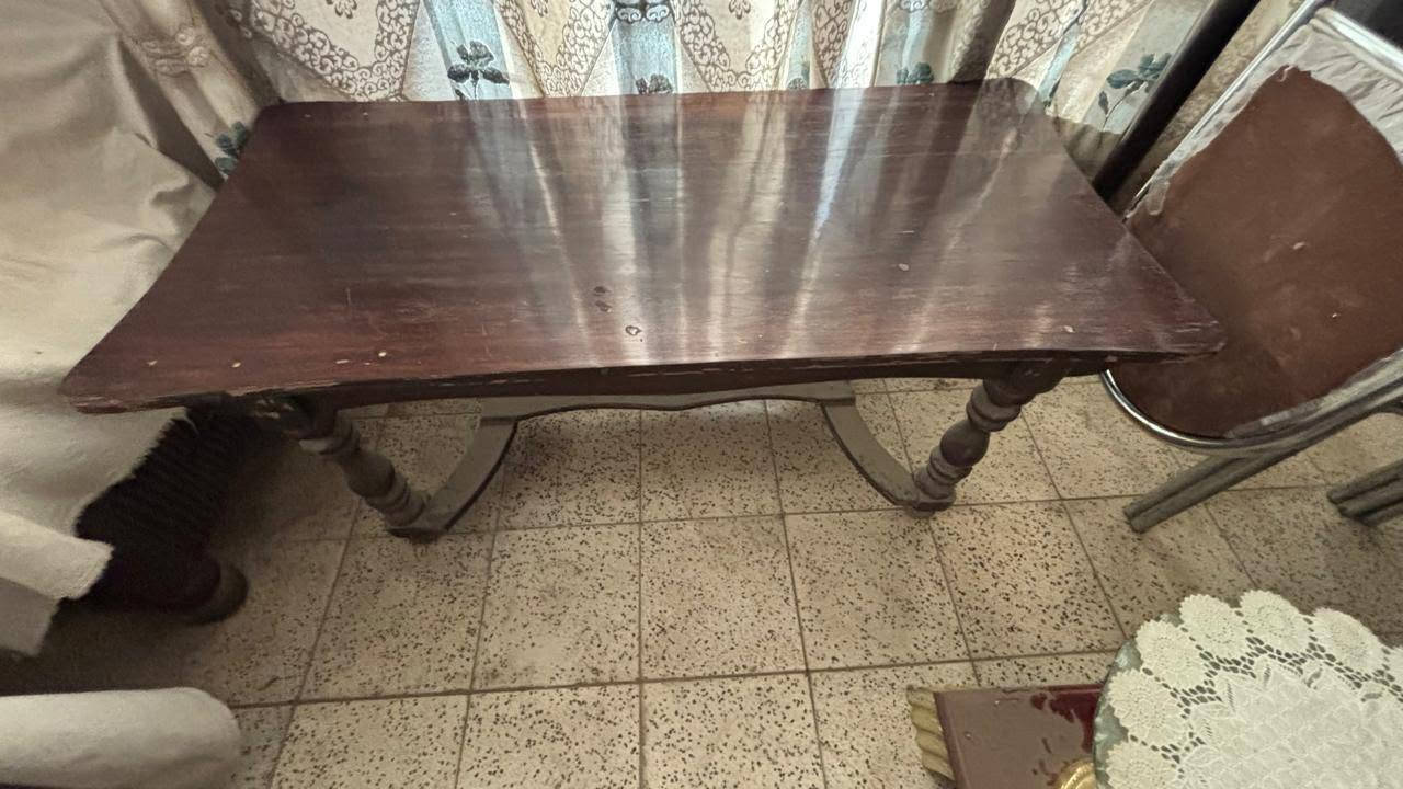 غراض للبيع
للاستفسار *********** 
اني مكلف بالنشر فقط وهذا الرقم صاحب الغراض 
مكان بغداد العطيفية
