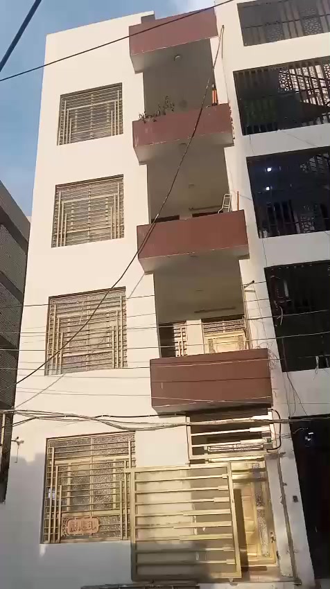 السلام عليكم عماره للبيع اربع طوابق النزال مالته 10او نص الواجيه 5مترات 80 السعر 490 بيها مجال  خدمات كامله واردها الشهري مليونين وربع

📞 للاستفسار والمعاينة:

***********

💺 تفضلوا بزيارة أحد فروع مكاتب دلال بغداد 💺
@إشارة
