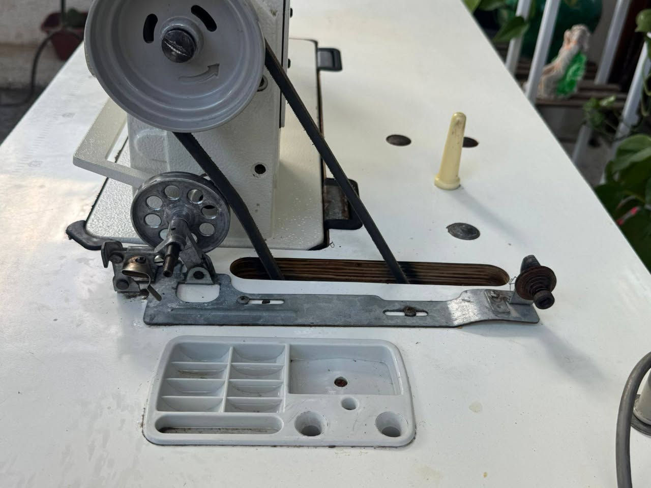 Gemsy8500
ماكنة خياطة  نوع جمسي وكاله اصلي 
ليبل واحد نضيف جداً 
تسحب كل الاقمشه 
سعر 225 ألف 
 ***********
